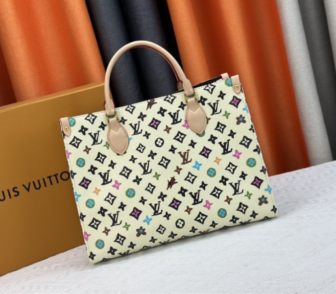Louis Vuitton Monogram Craggy Onthego MM Tote In Vanilla - Louis Vuitton