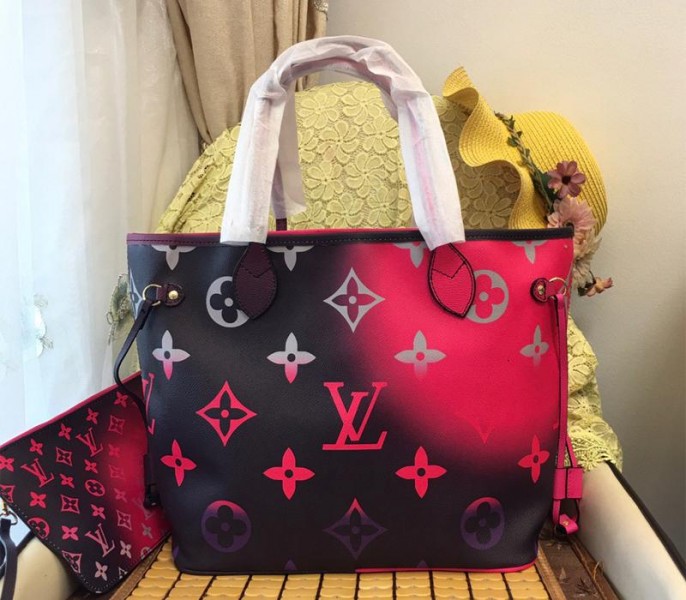 Louis Vuitton Spring 2022 Neverfull MM Tote In Midnight Fuchsia - Louis Vuitton