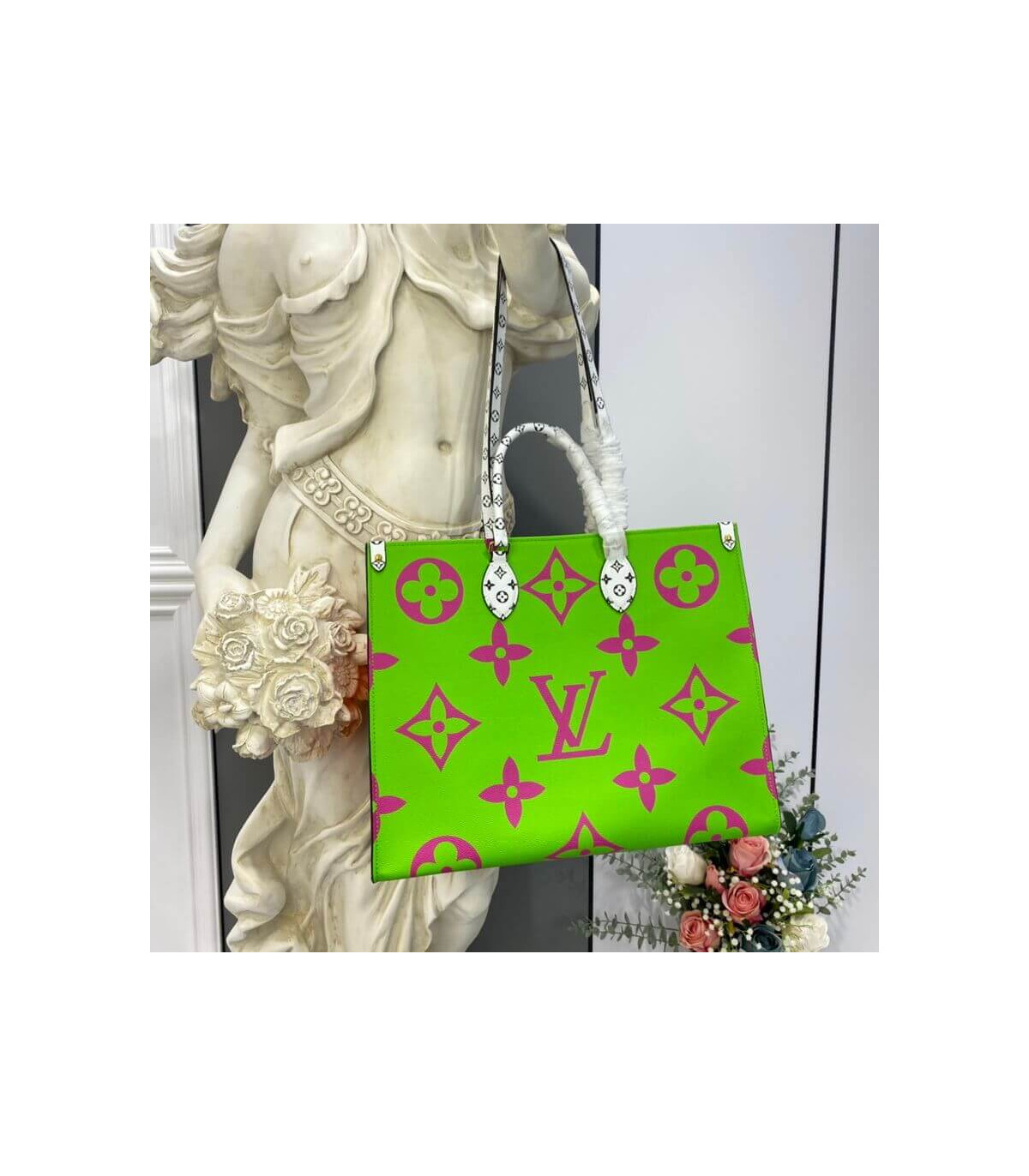 Louis Vuitton Onthego GM Green