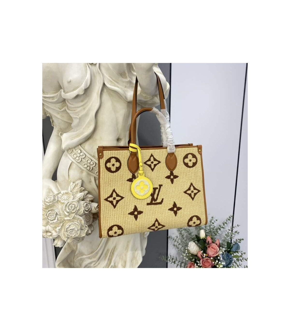 Louis Vuitton OnTheGo MM Tan
