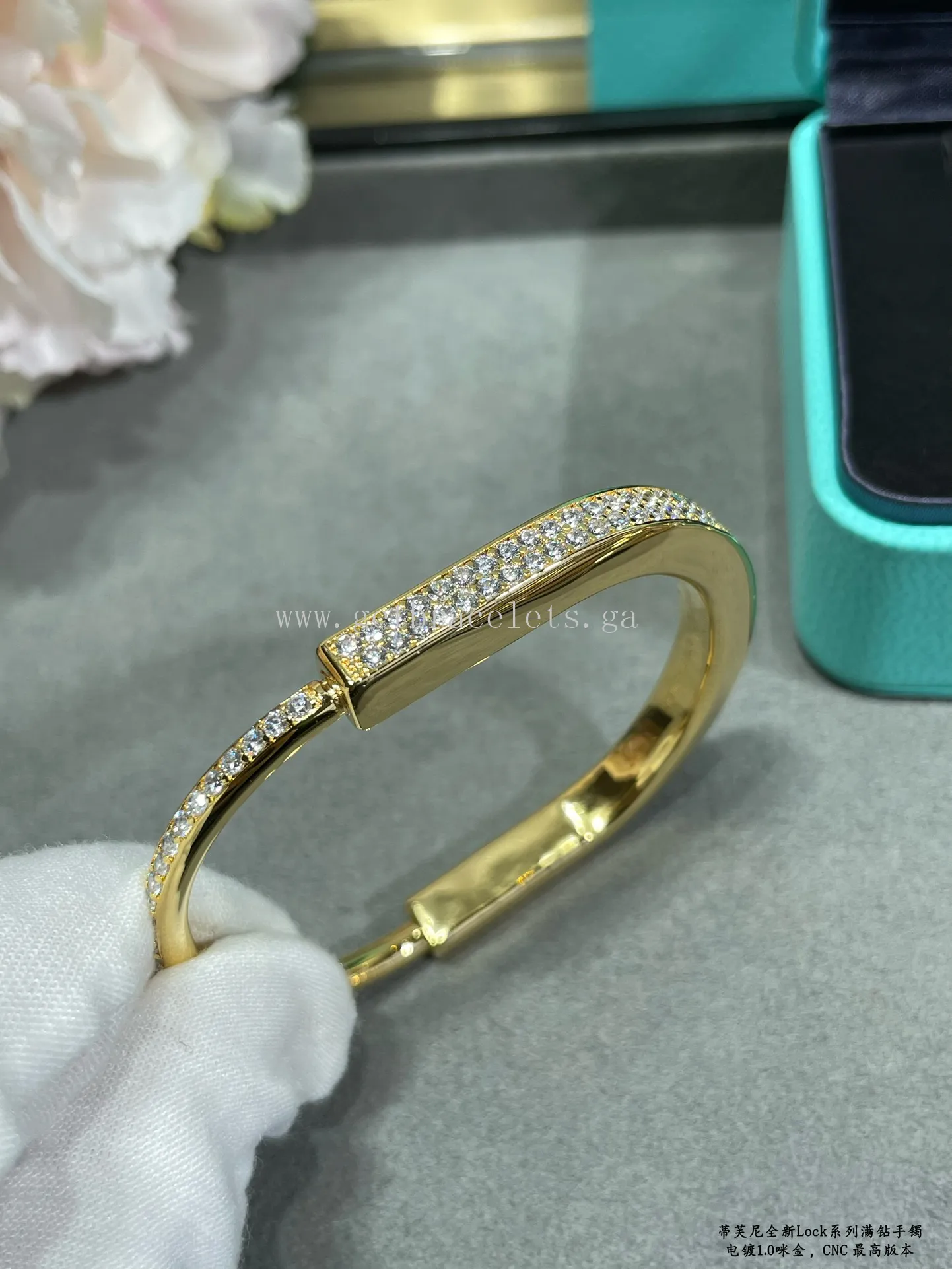 Tiffany Lock Bangle in White Gold/Rose Gold/Yellow Gold with Pave Diamond