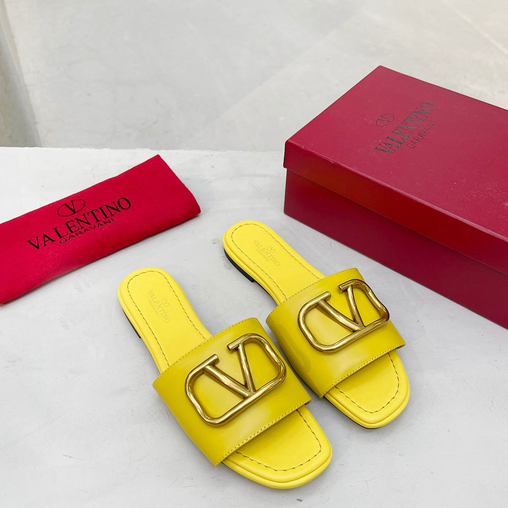 Valentino Leather Casual Fashion Flip-Flops Slide Sandal(Replica)