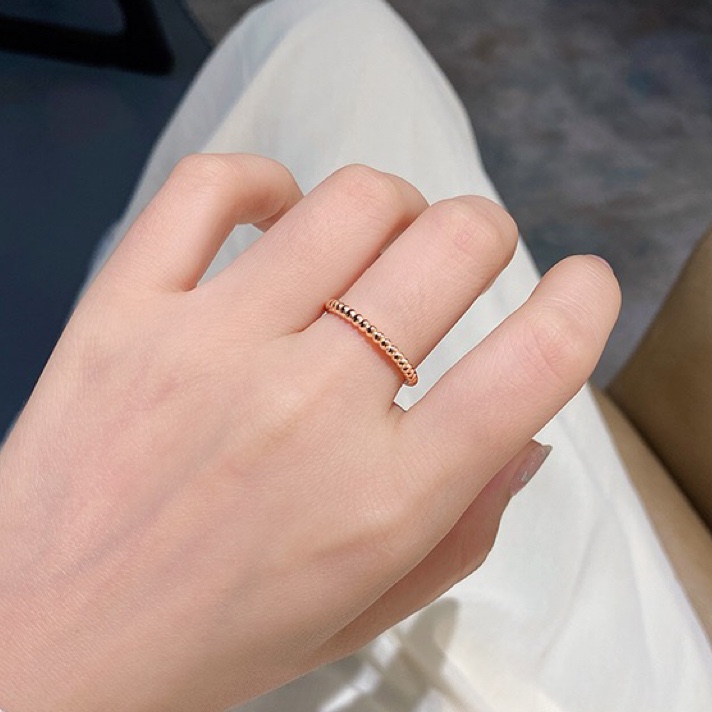 Van Cleef & Arpels Bead Ring