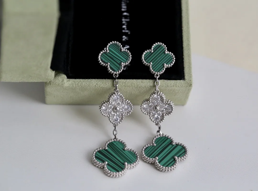 Van Cleef & Arpels Magic Alhambra Earrings 3 Motifs With Diamonds