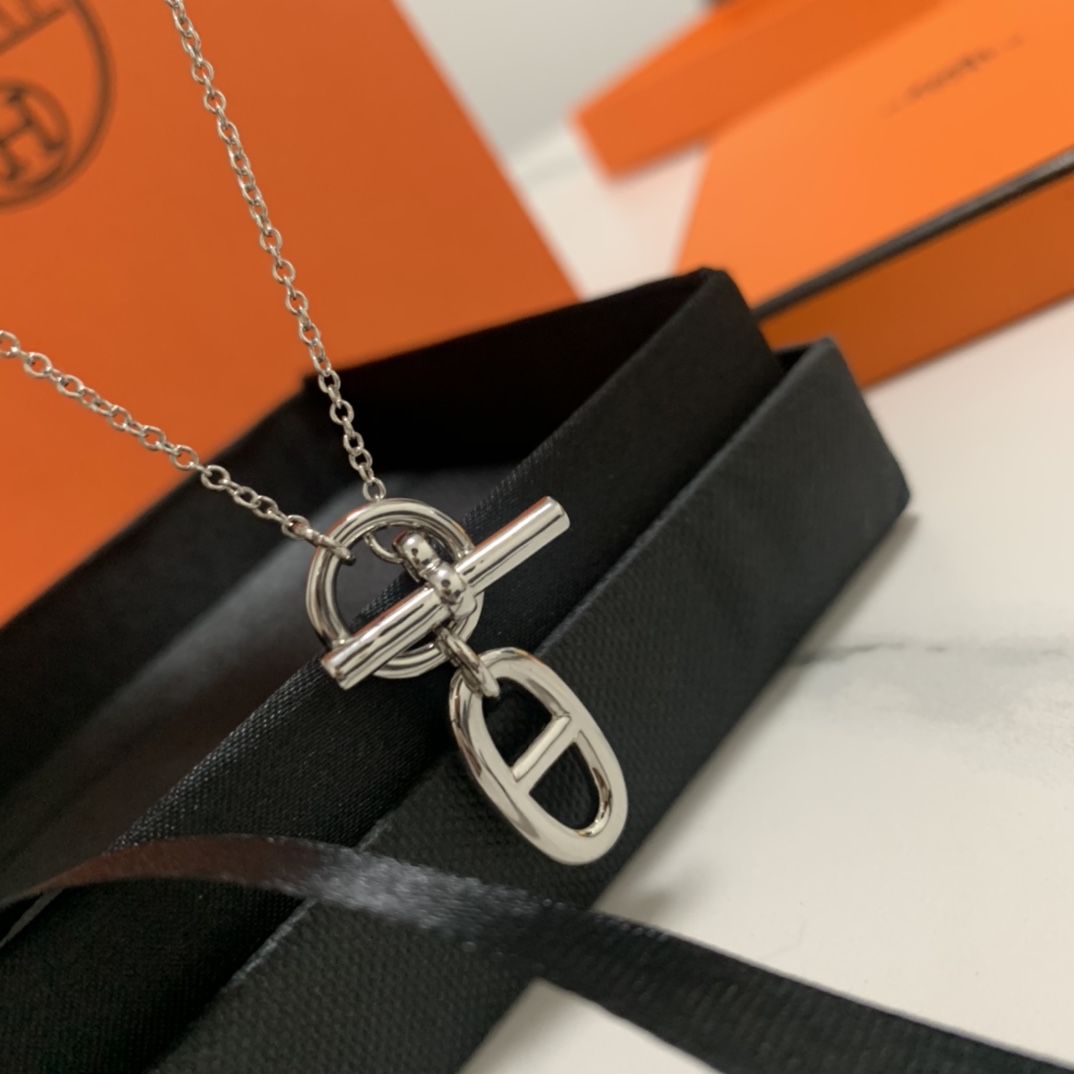 Hermes Pig Nose Necklace