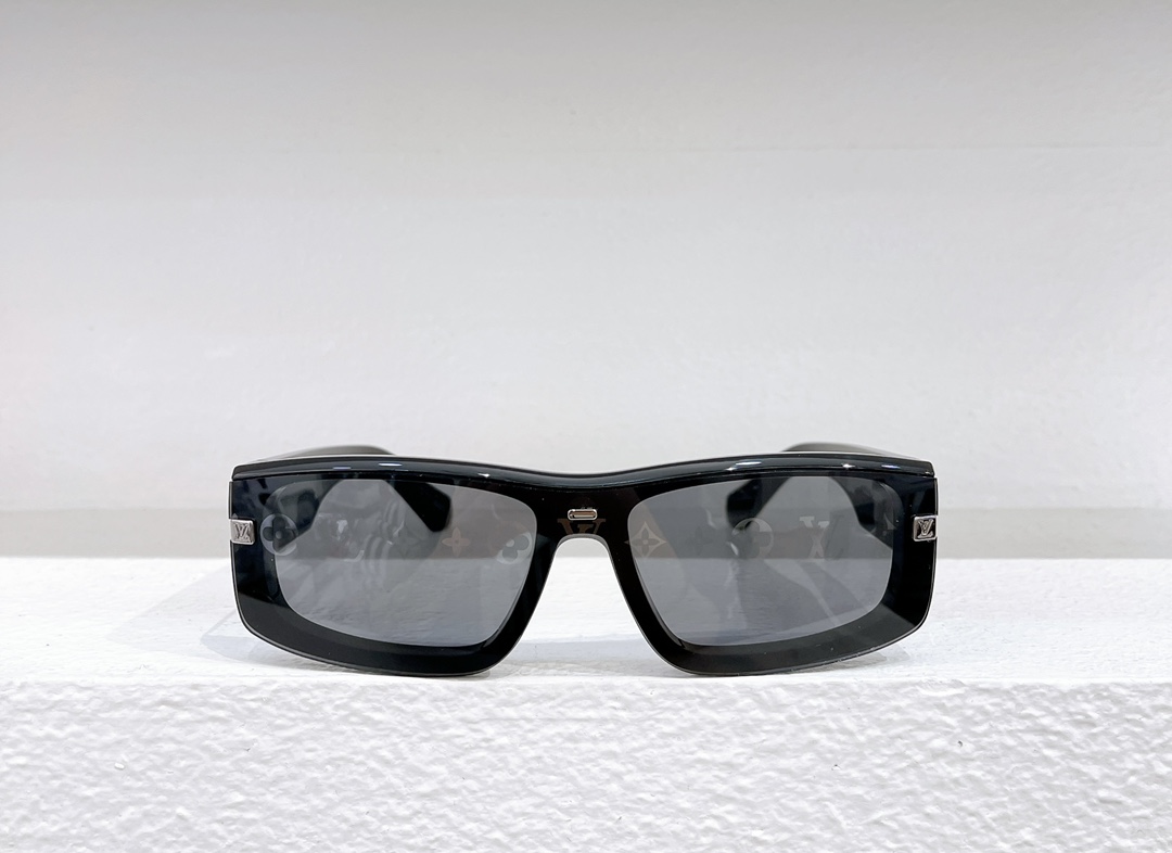 Louis Vuitton LV Sunglasses