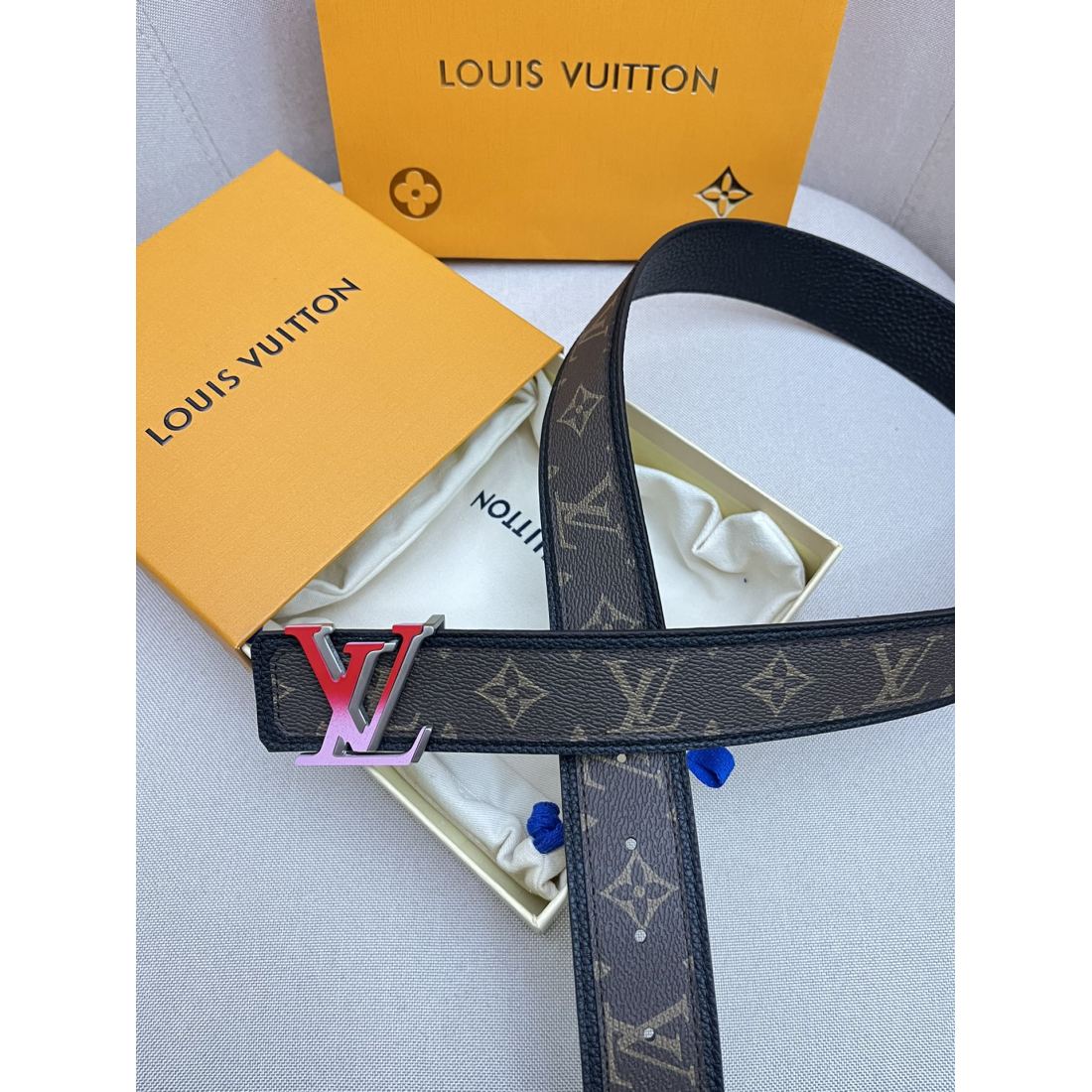 Lv Fade LOGO Calfskin Men's Belt