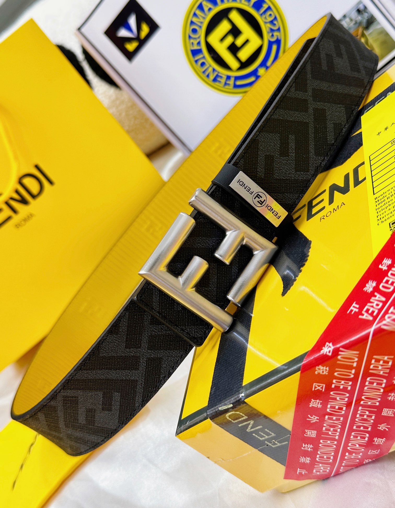 Fendi Leather Belts 1:1 Mirror Version