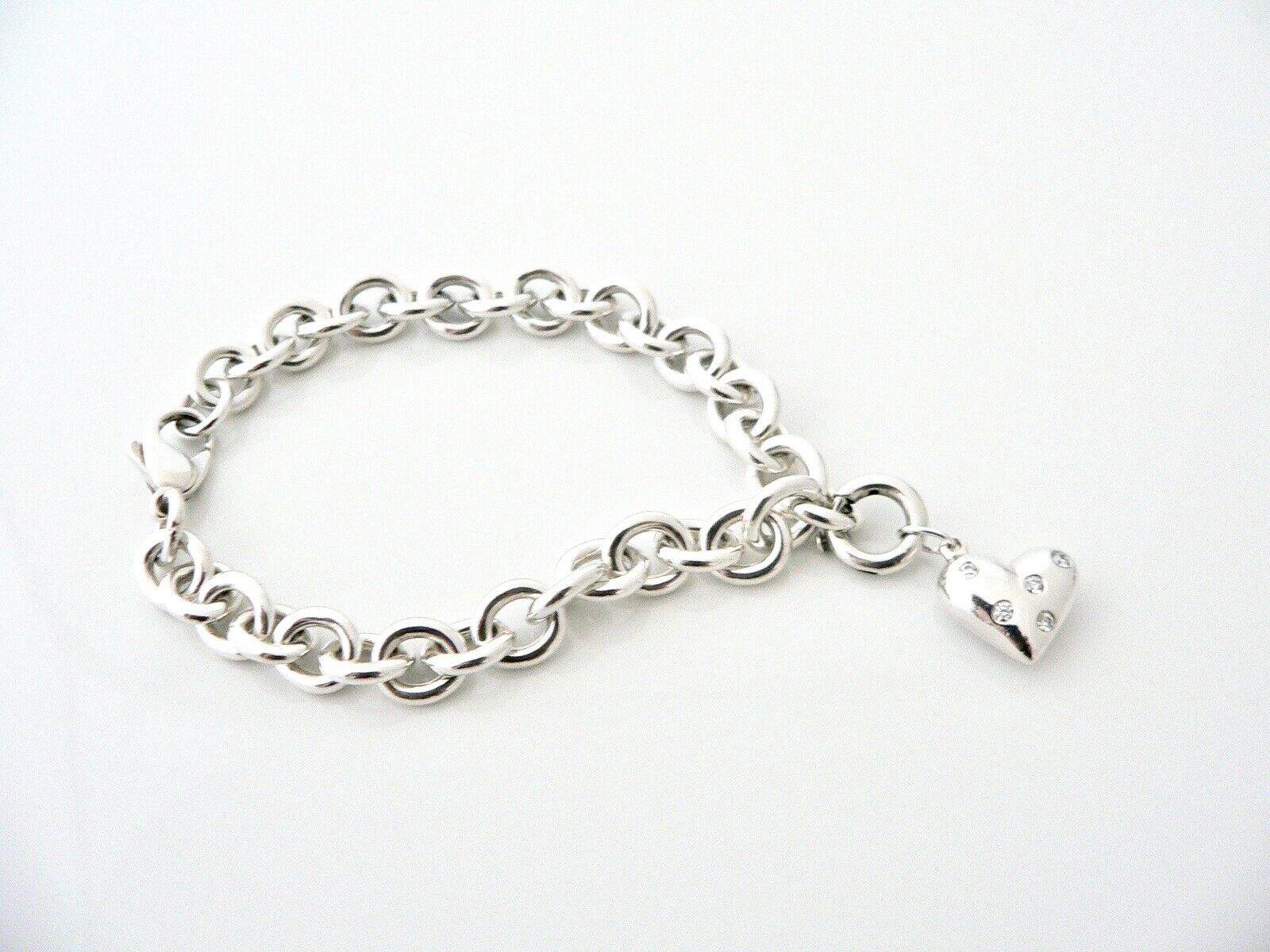 Tiffany & Co Diamonds Heart Bracelet Bangle Chain Clasp Gemstone Love Gift Pouch