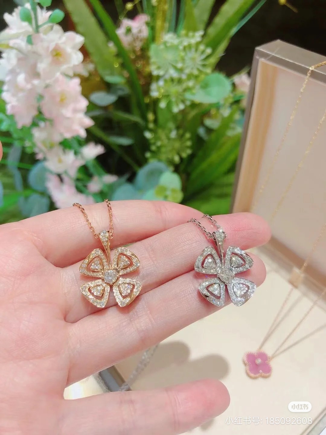 Bulgari FIOREVER NECKLACE, Rose Gold & White Gold