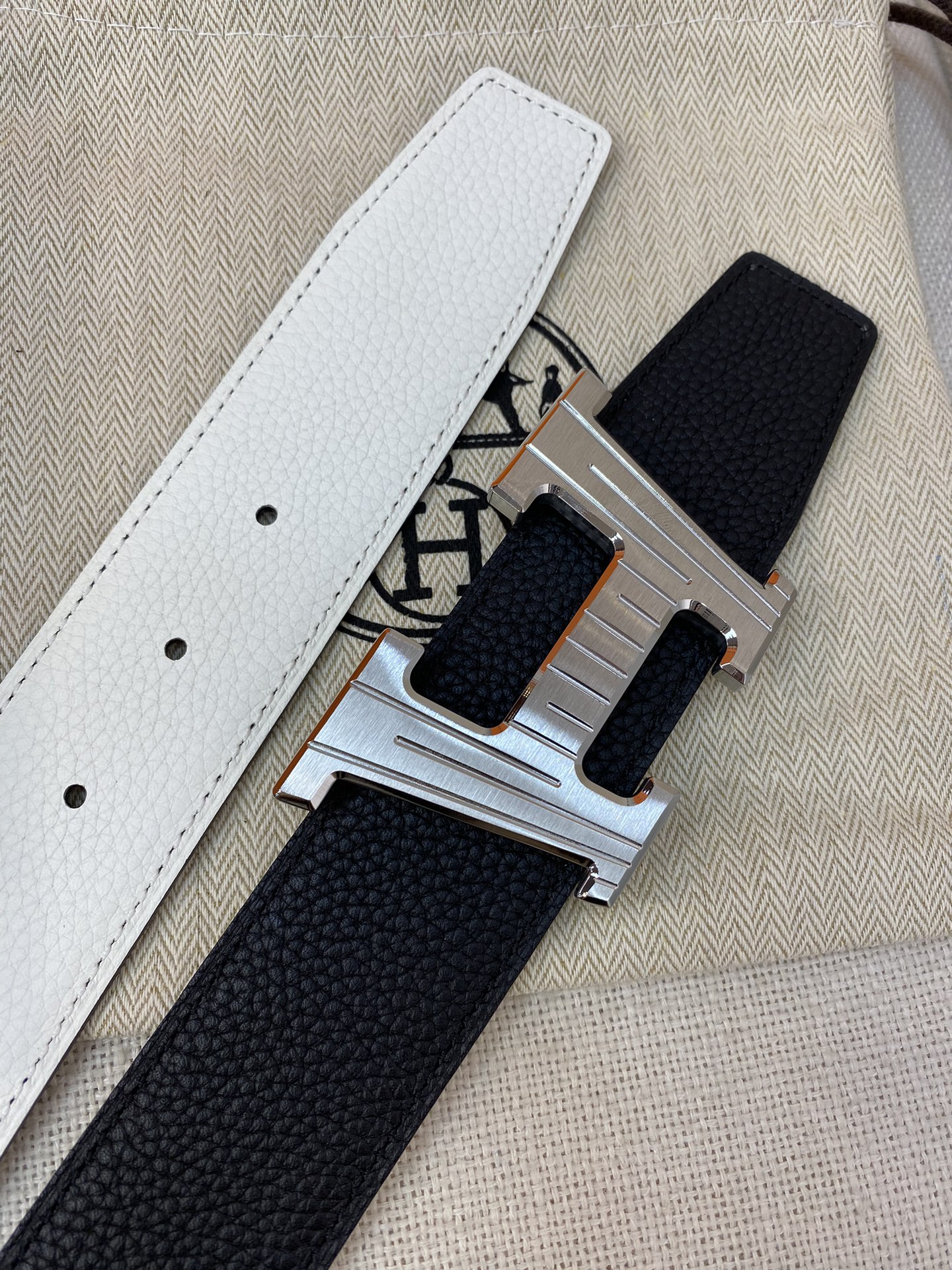 Hermes Leather Belts 1:1 Mirror Version