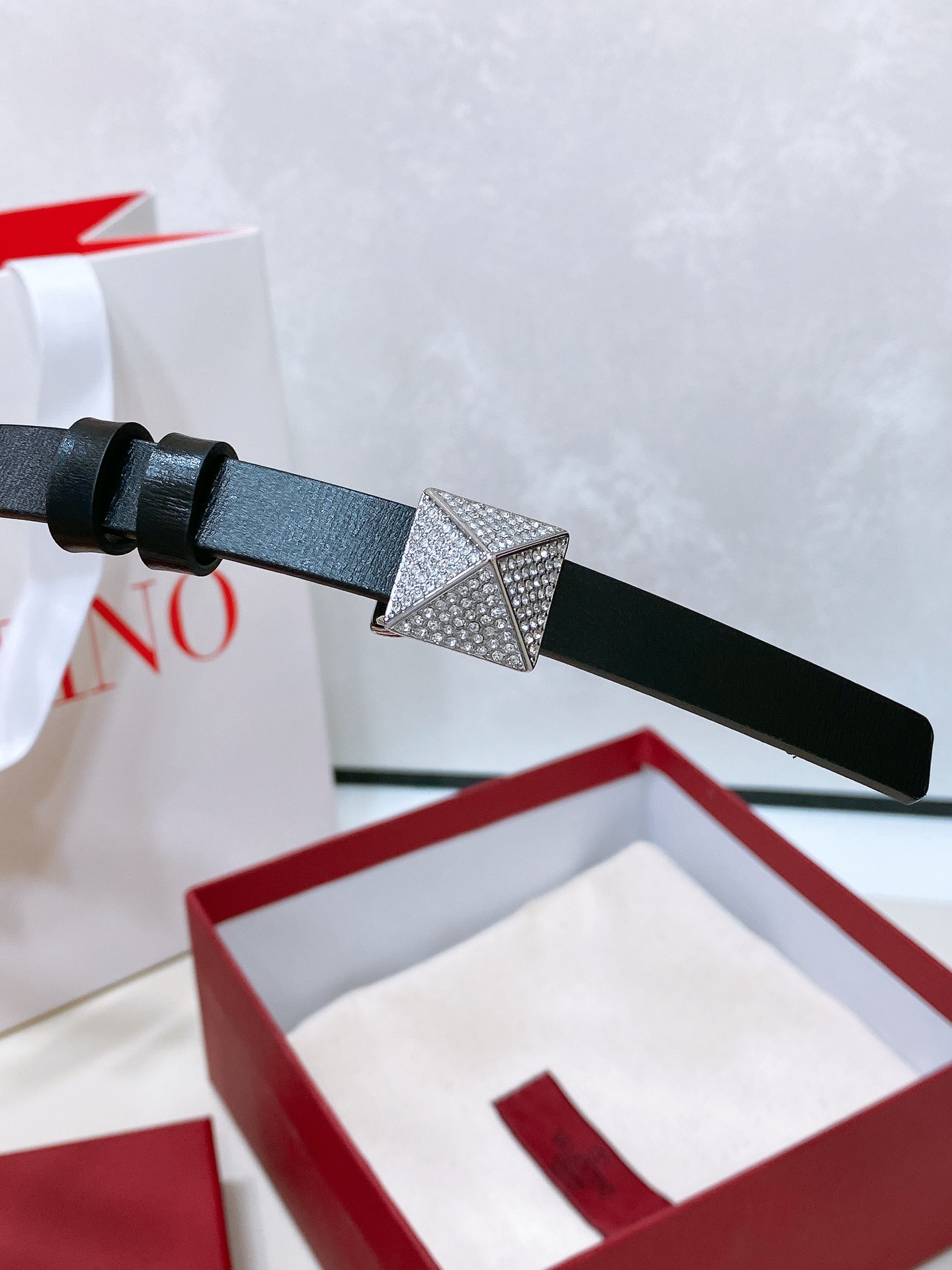 Valentino Leather Belts 1:1 Mirror Version