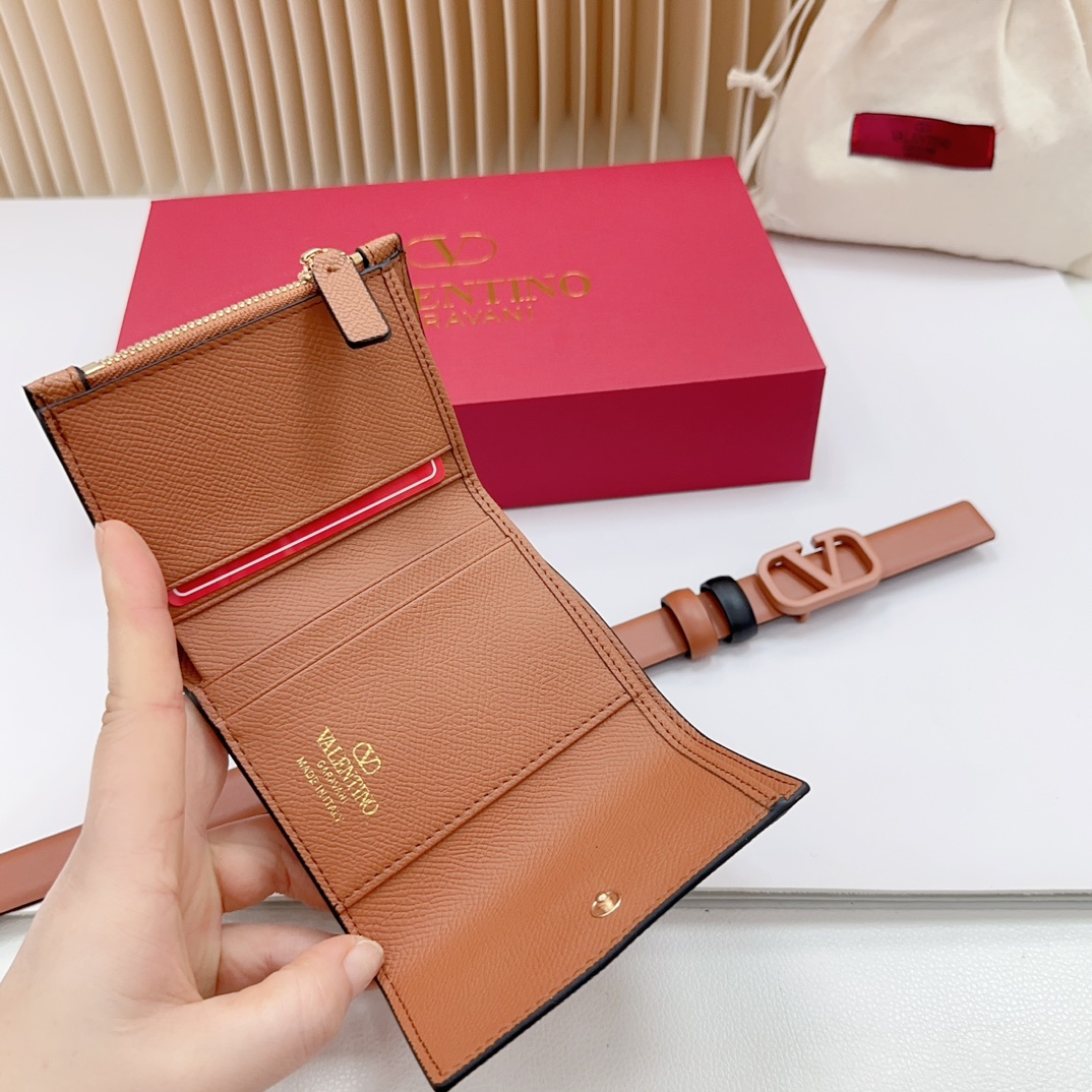 Valentino Leather Belts 1:1 Mirror Version