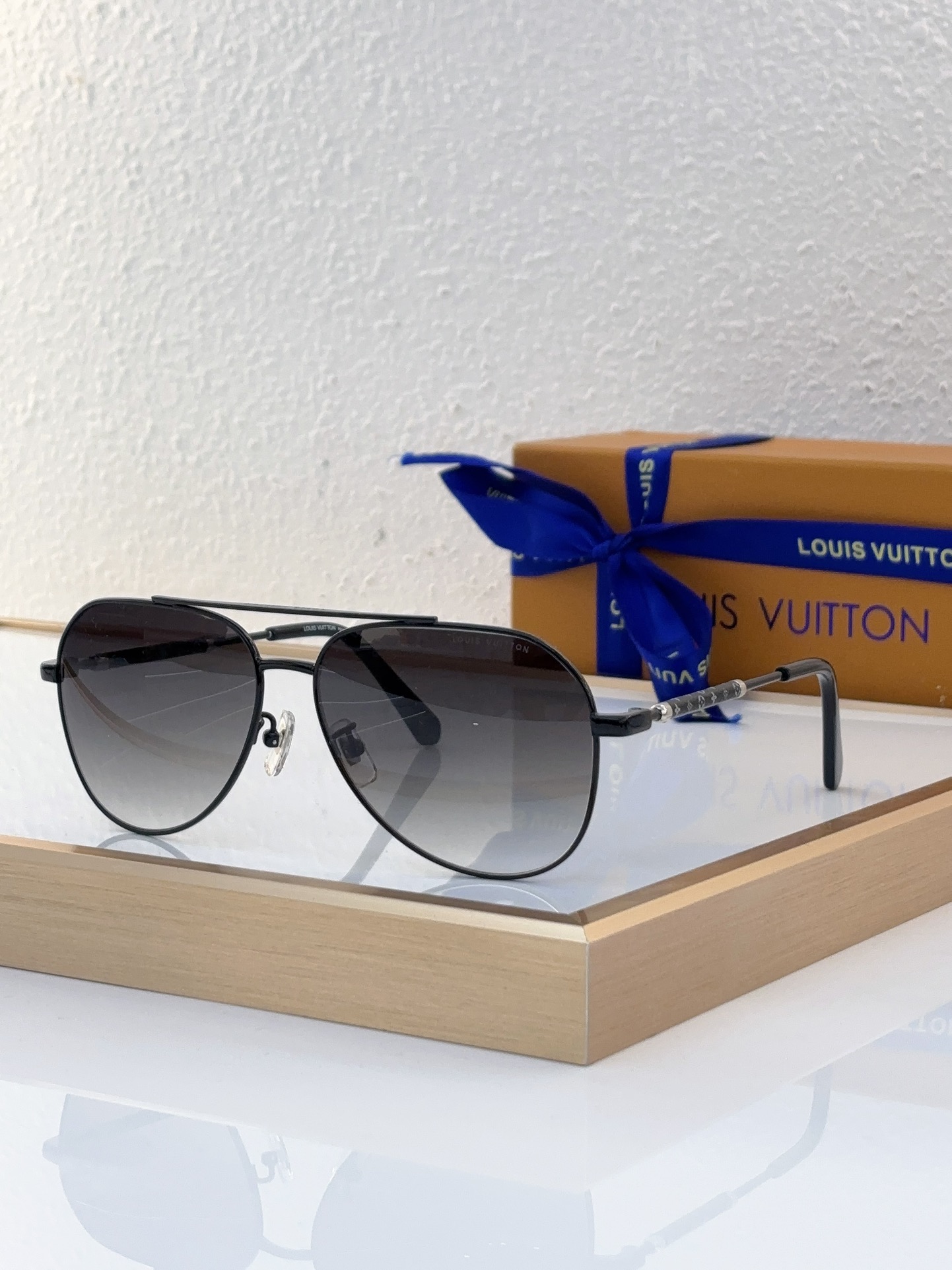 Louis Vuitton LV Sunglasses