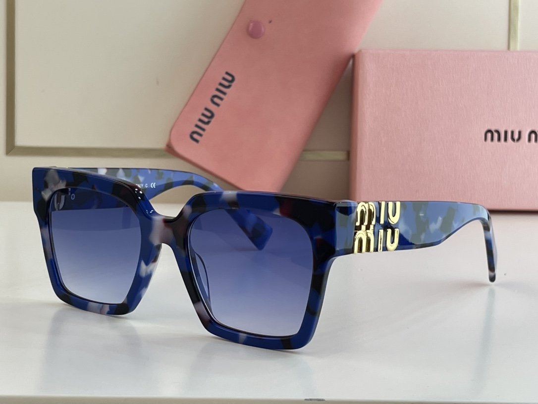 MiuMiu Sunglasses