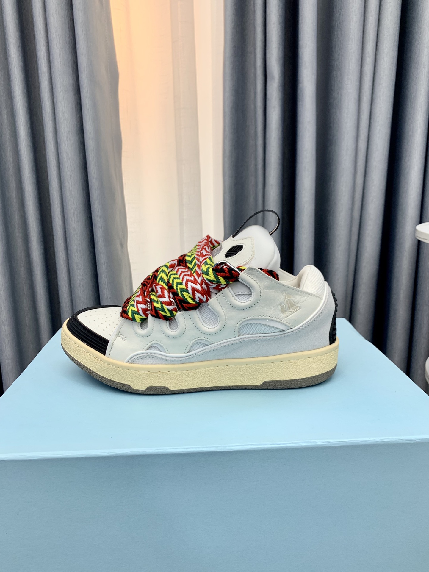 Lanvin LEATHER CURB SNEAKERS(Replica)