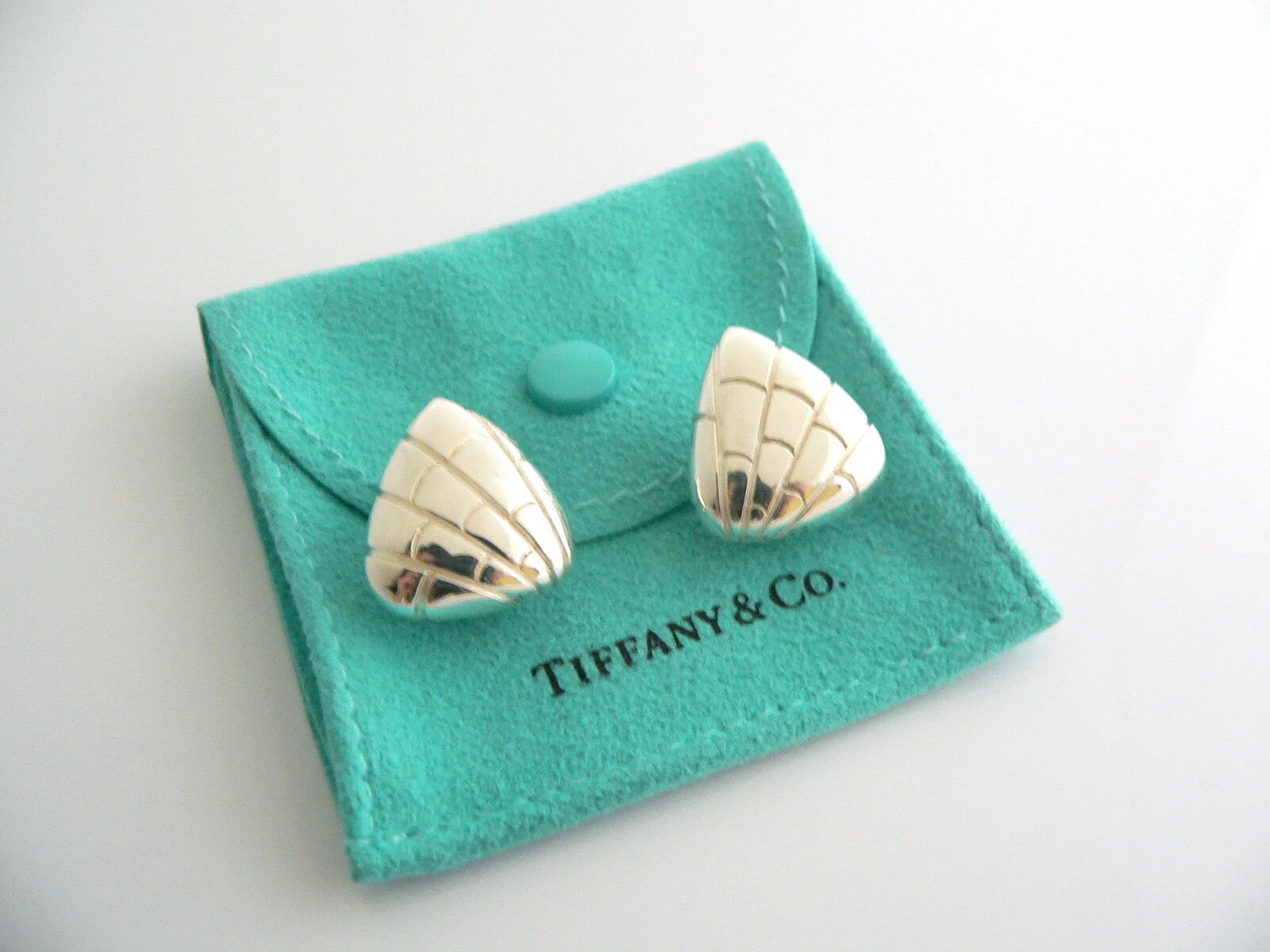 Tiffany & Co Silver Crocodile Triangle Textured Wide Hoops Earrings Studs Gift