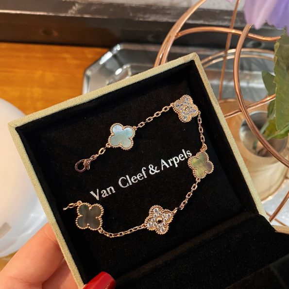 Van Cleef Bracelet Dupe, Grey&Diamonds Clover Bracelet