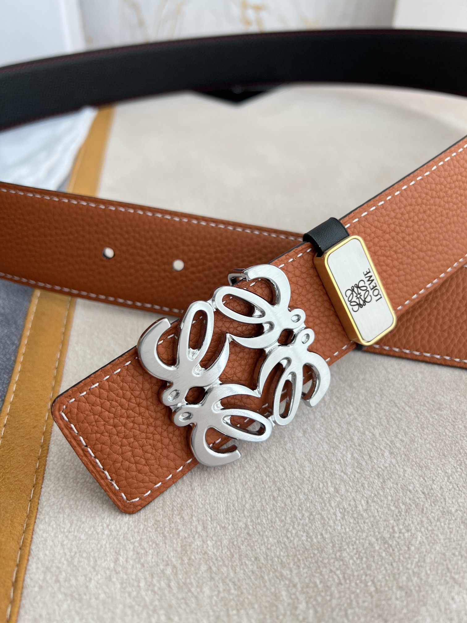 Loewe Leather Belts 1:1 Mirror Version