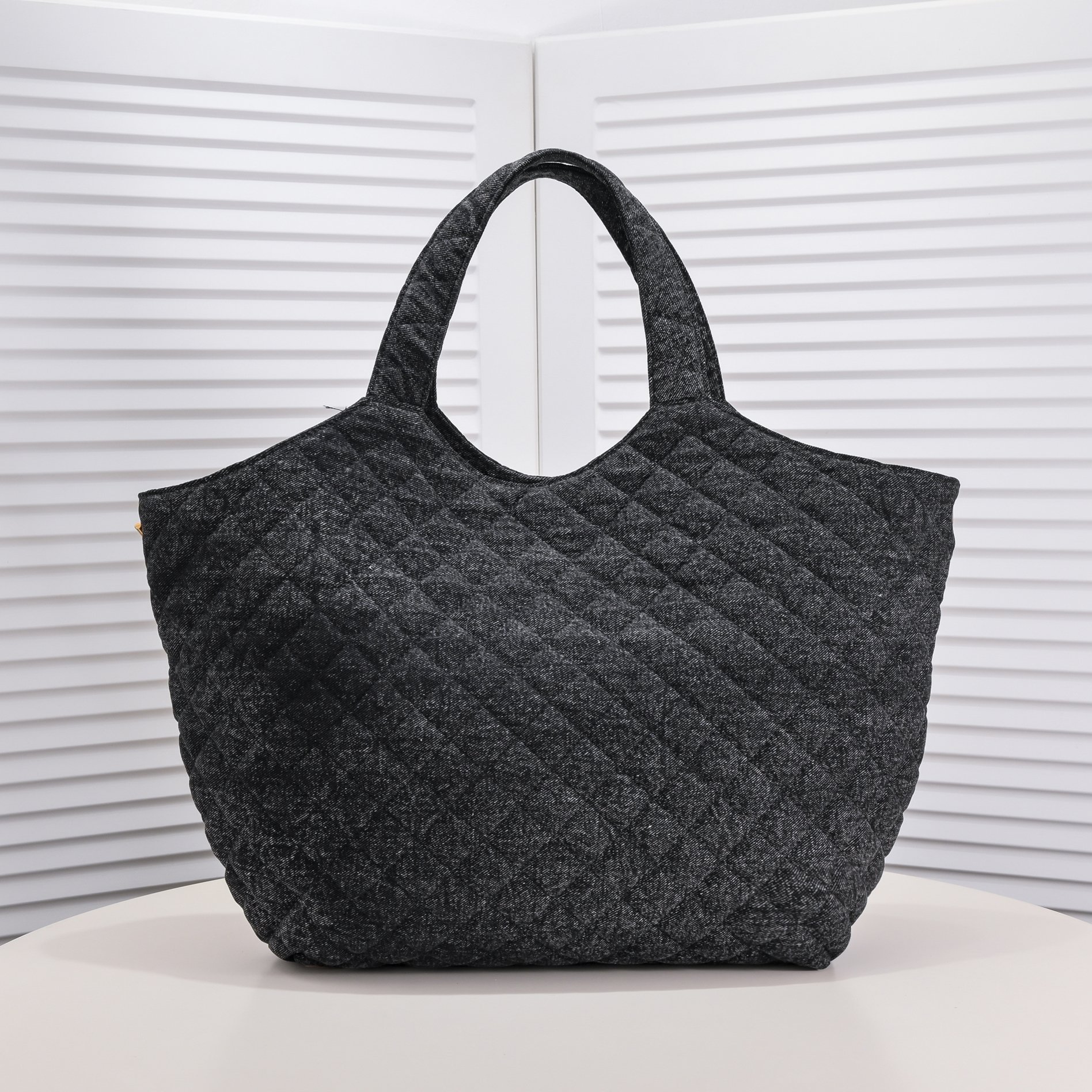 Saint Laurent YSL Icar Maxi Shopping Bag In Quilted  Shoulder Bag Handbag