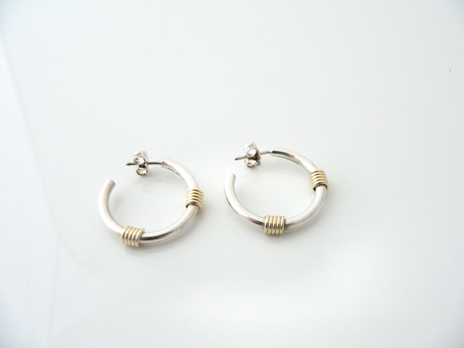 Tiffany & Co Silver 18K Gold Triple Coil Hoop Hoops Earrings 1 Inch Gift Love