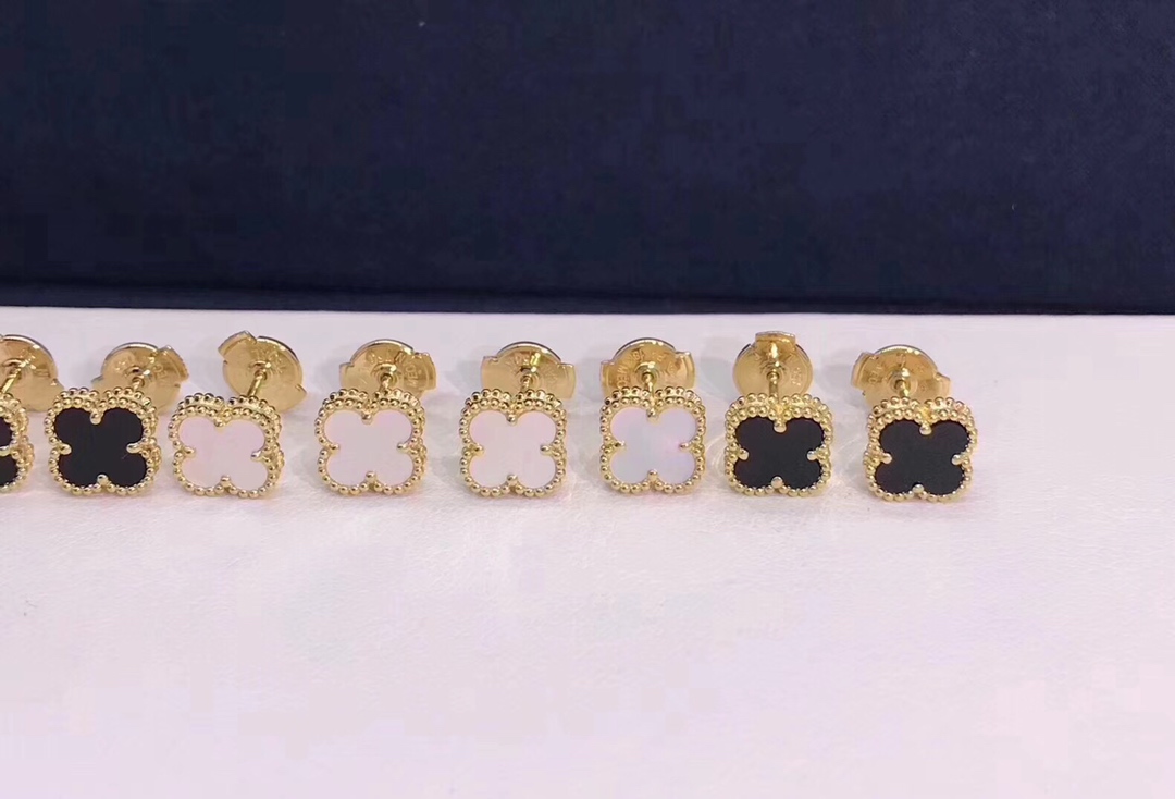 Van Cleef & Arpels Small Clover Earrings, Sweet Alhambra earstuds