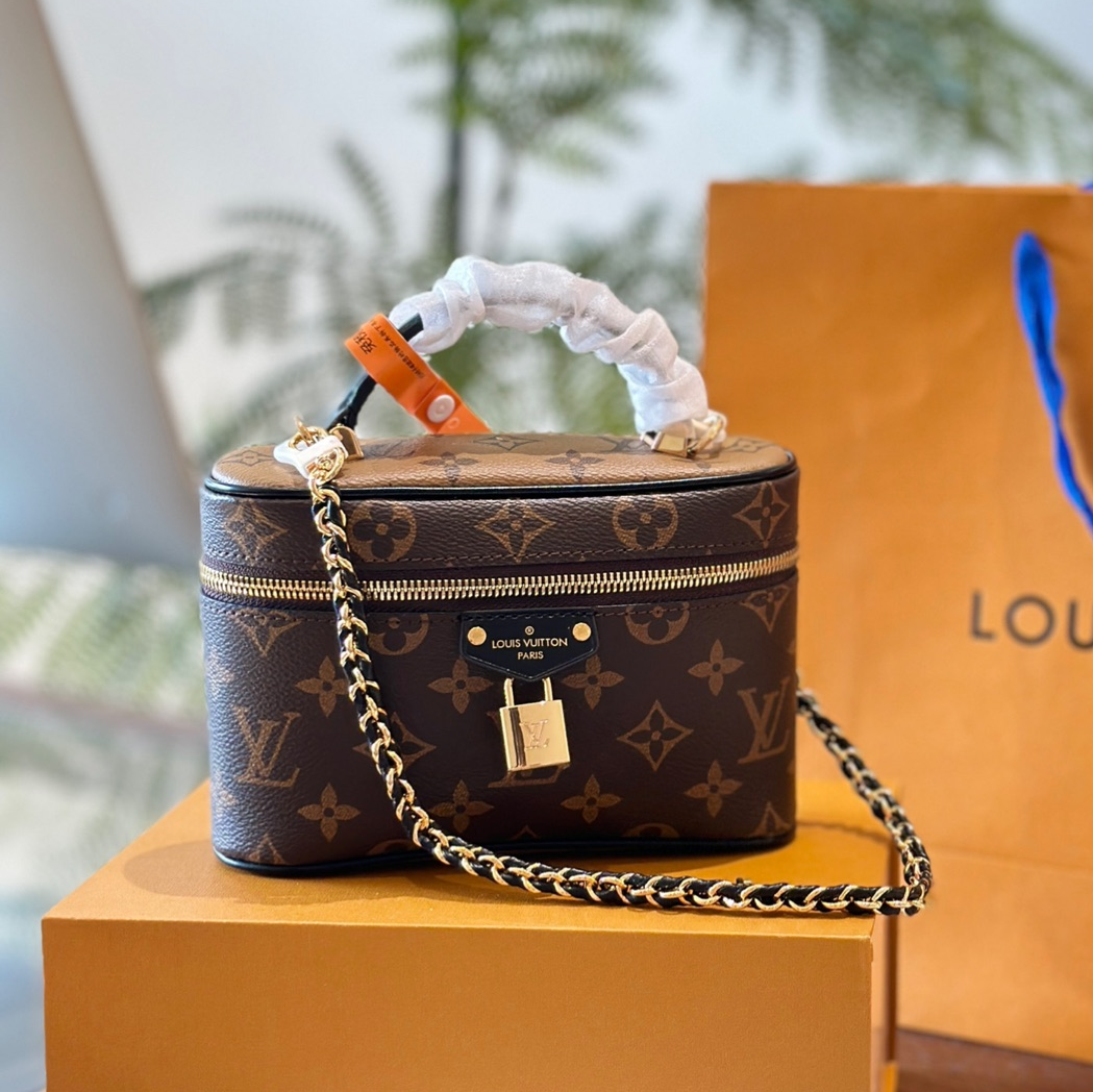 Louis Vuitton LV Vanity Bag PM Shoulder Bag Cosmetics Bag(Replica)