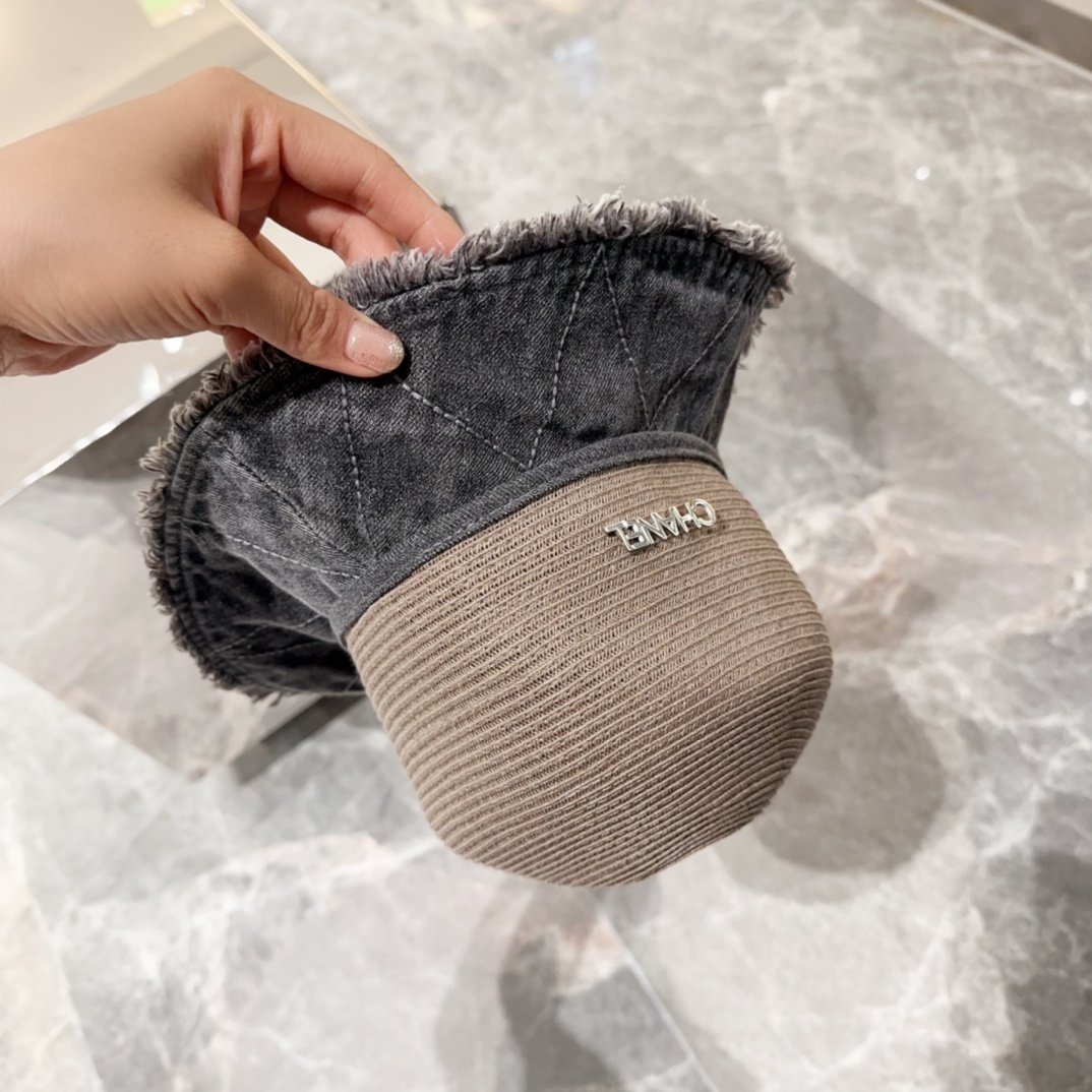 Chanel Hats(Replica)