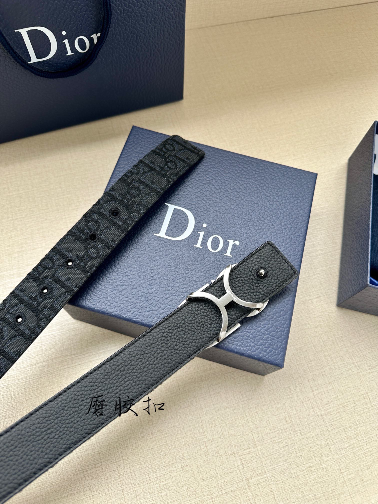 Dior Leather Belts 1:1 Mirror Version