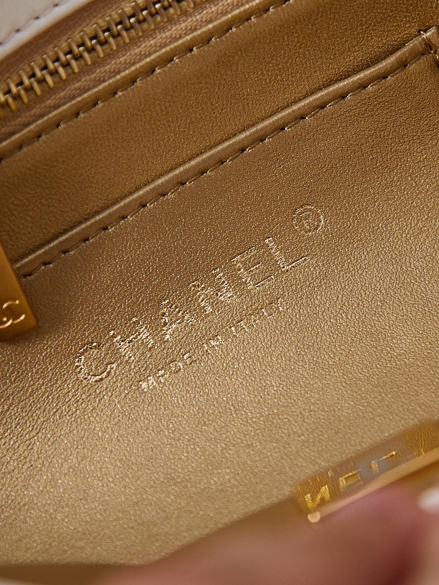 Chanel 10A Handbag Shoulder Bag Top Mirror Quality Version