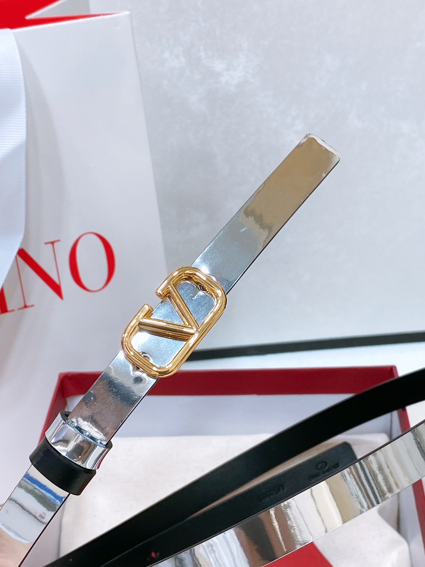 Valentino Leather Belts 1:1 Mirror Version