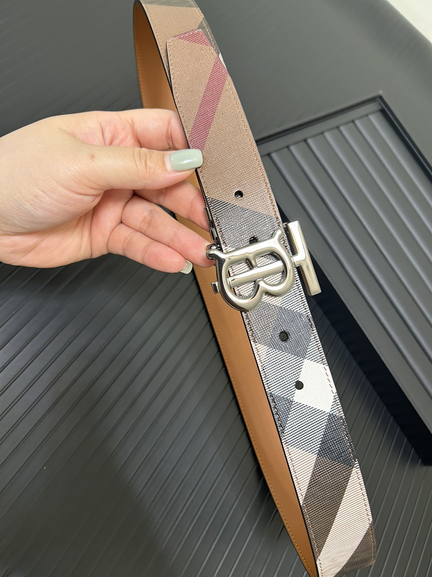 Burberry Leather Belts 1:1 Mirror Version