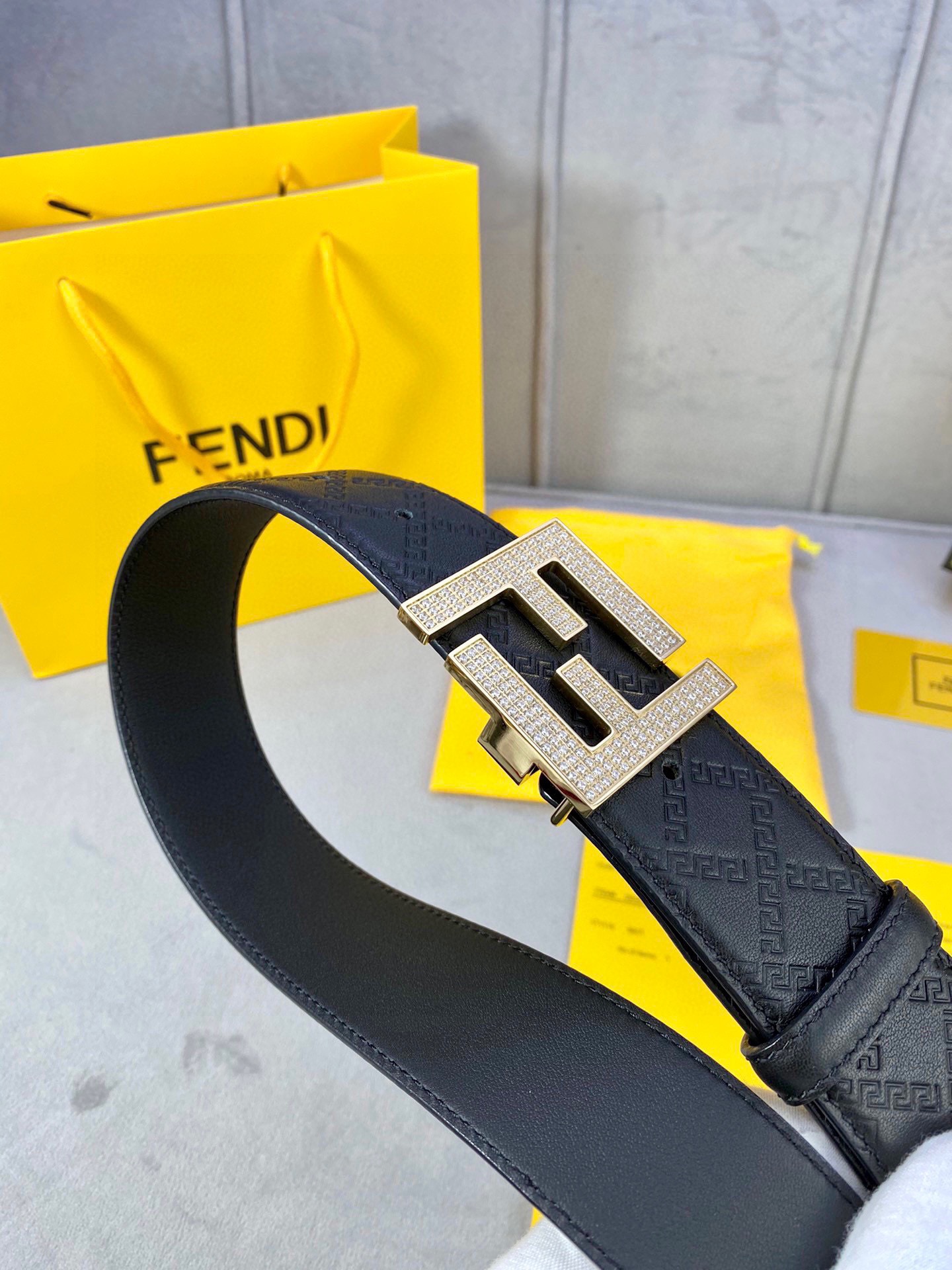 Fendi Leather Belts 1:1 Mirror Version