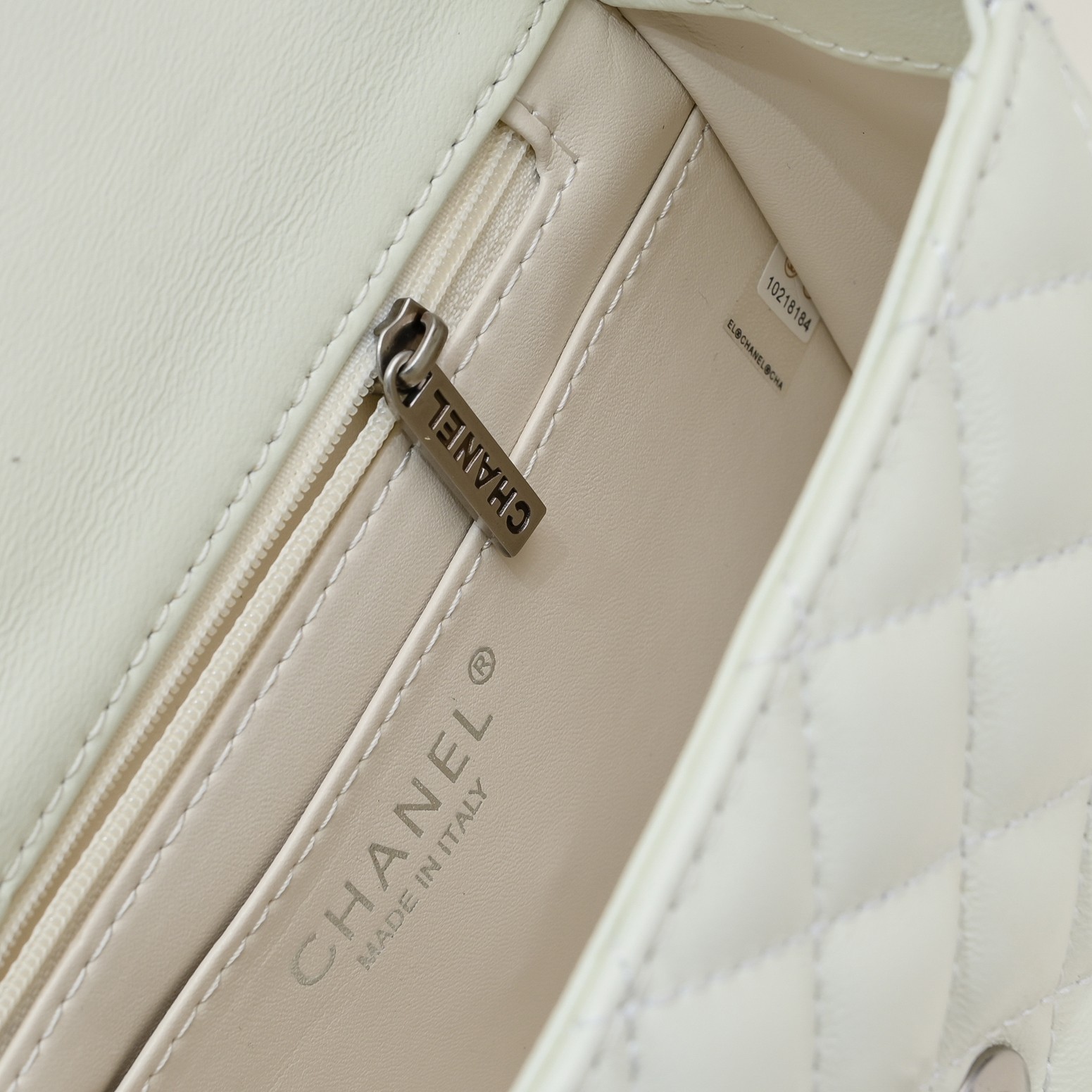 Chanel Cross Body Metal Ball Chain Shoulder Bag Handbag