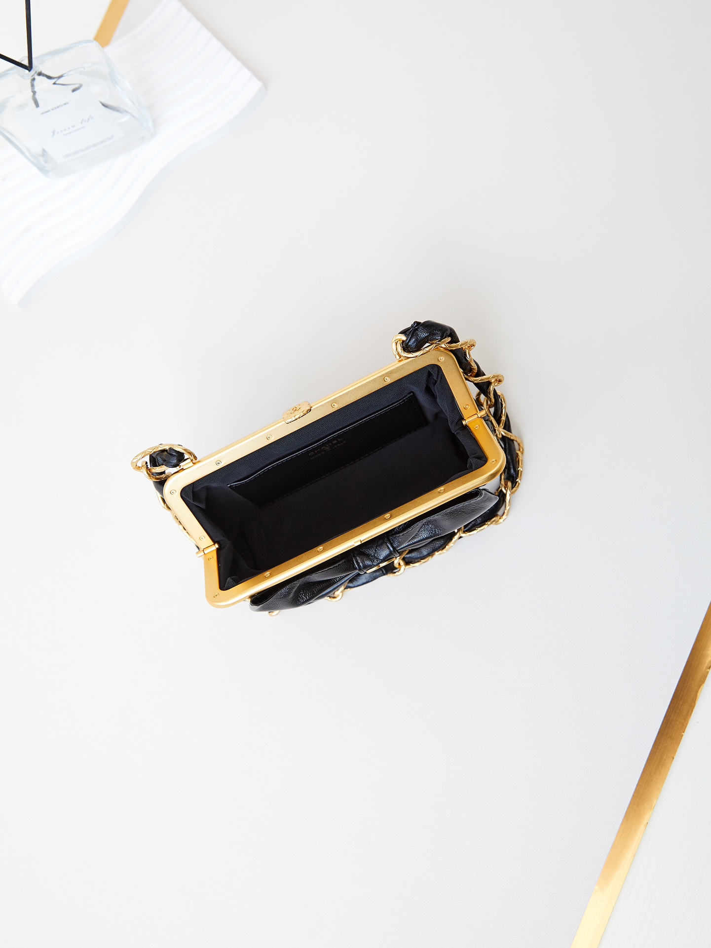 Chanel 10A Handbag Shoulder Bag Top Mirror Quality Version AP5127