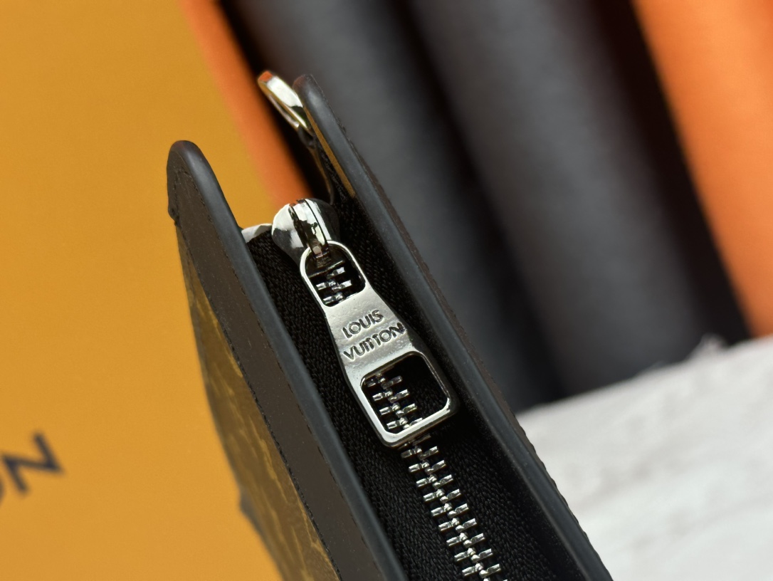 Louis Vuitton Pochette Jour Monogram Eclipse M82080 Clutch Bag Handbag