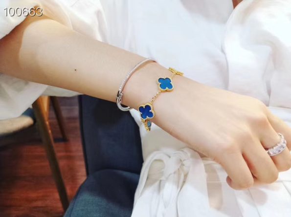Van Cleef Clover Bracelet Dupe, Blue Clover Bracelet