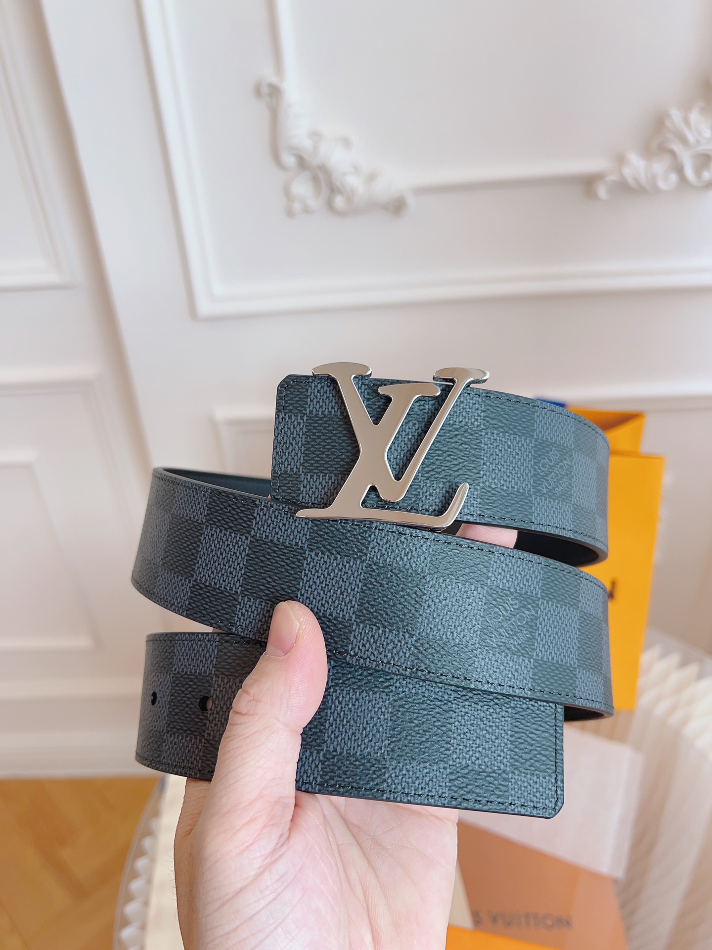 Louis Vuitton LV Leather Belts 1:1 Mirror Version