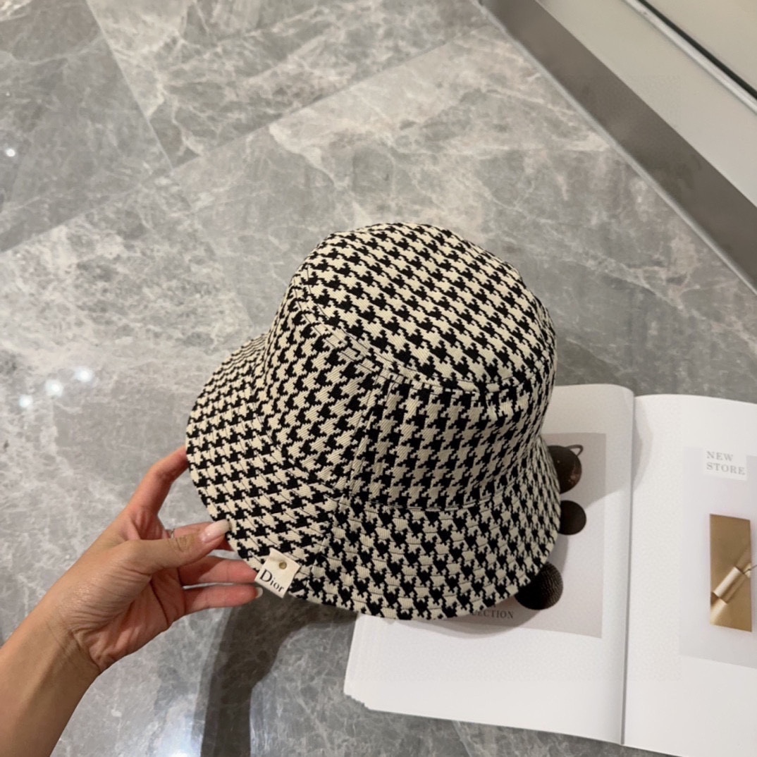 Dior Hats(Replica)