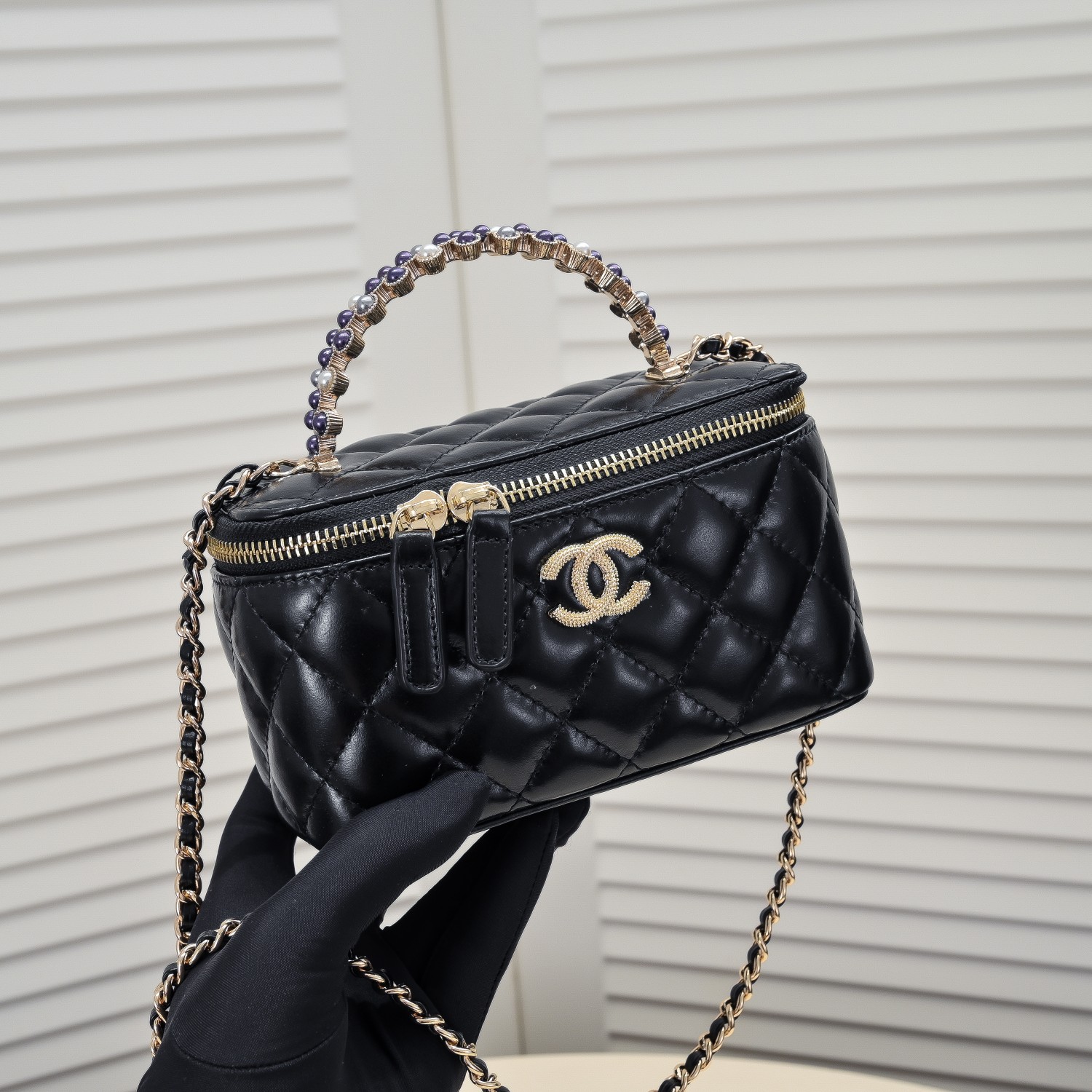 Chanel Pearl Handle Box Bag Makeup Shoulder Bag Handbag