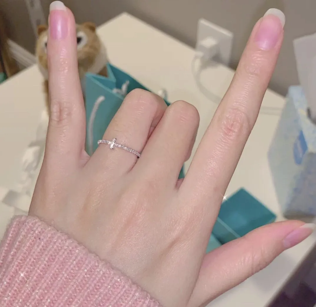 Fine Jewelry Tiffany T 925 Silver Cross Fully-diamonds Ladies Wire Band Ring