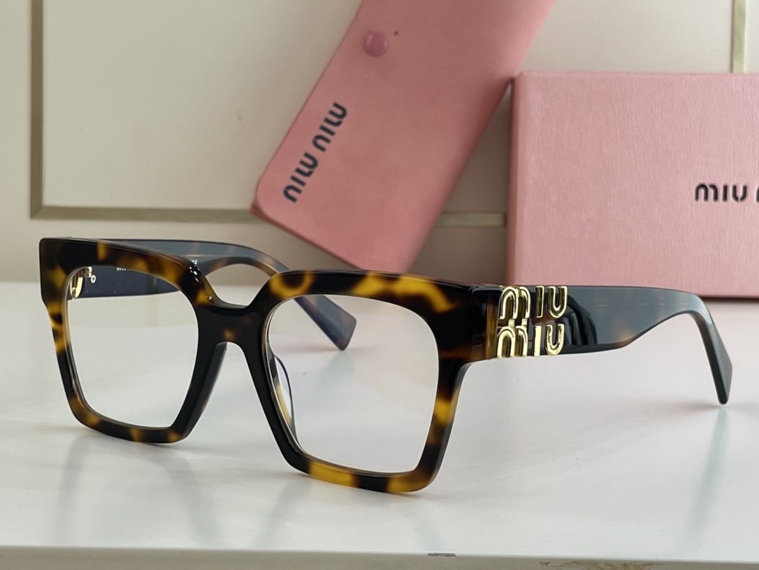 MiuMiu Sunglasses