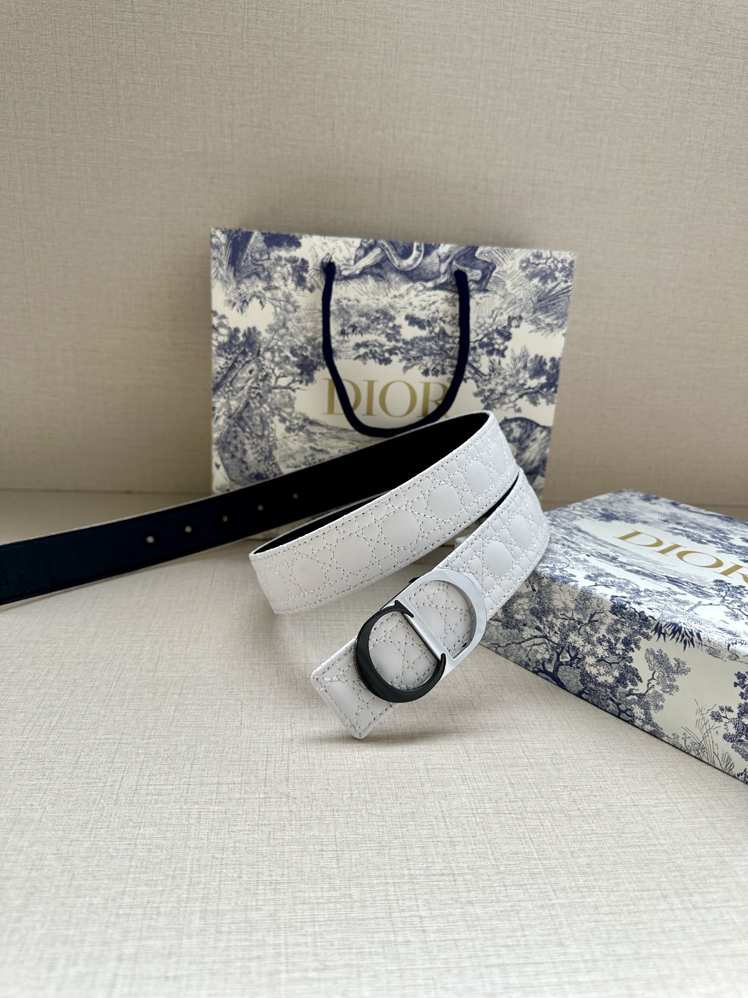 Dior Leather Belts 1:1 Mirror Version