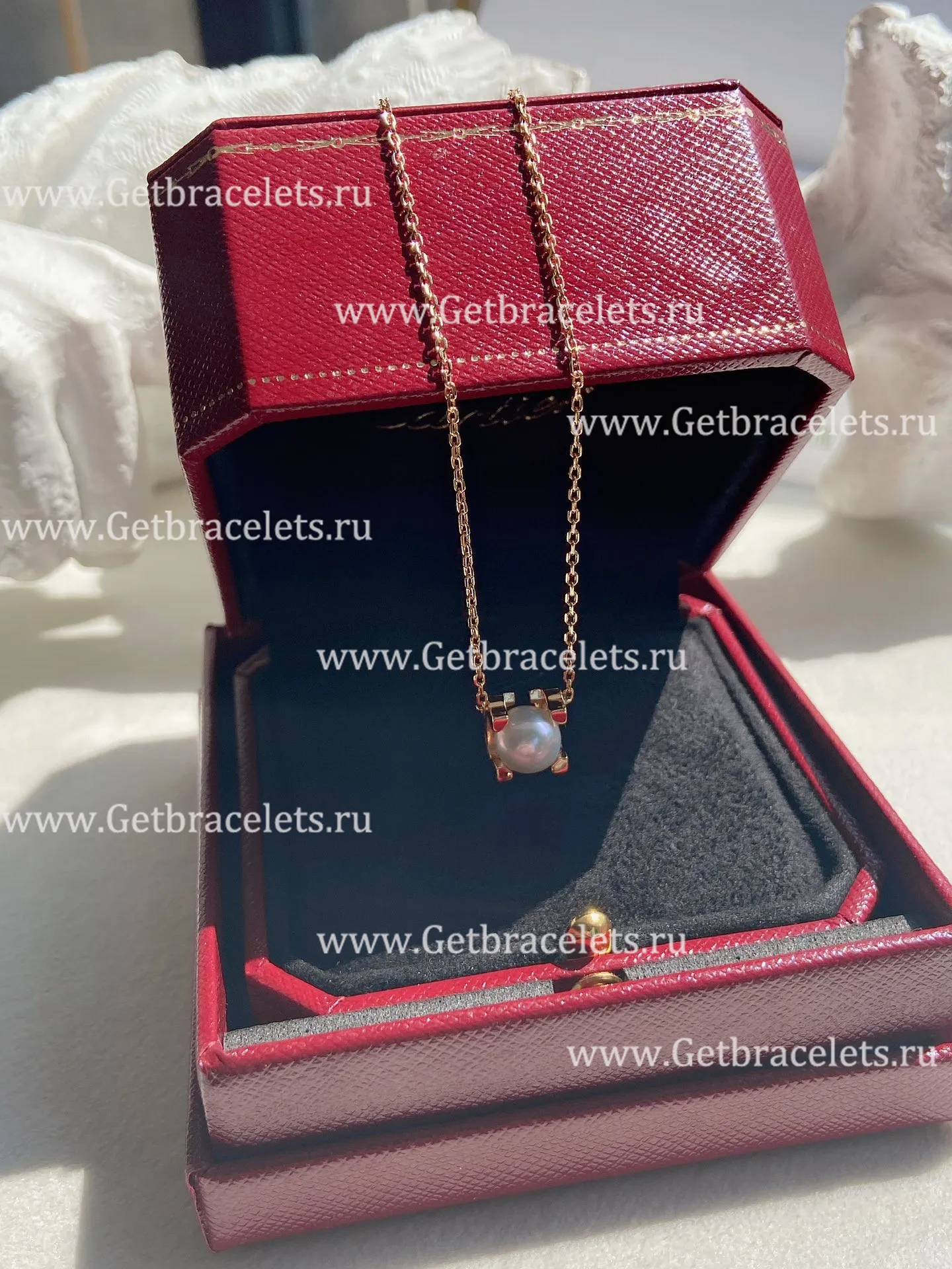 Replica C DE Cartier Necklace Rose Gold with Pearl B7059000