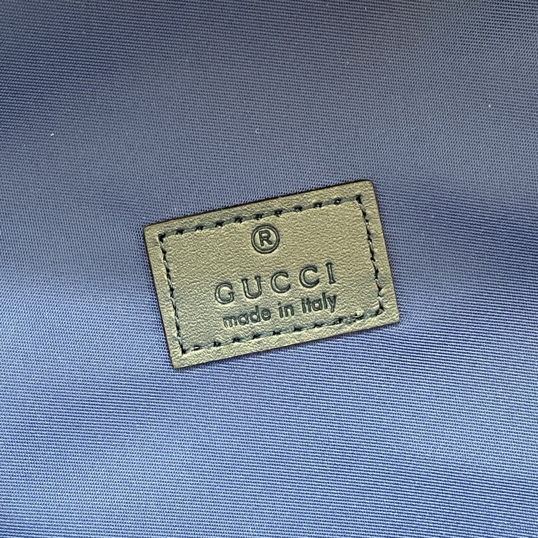 Gucci Medium Backpack -10A