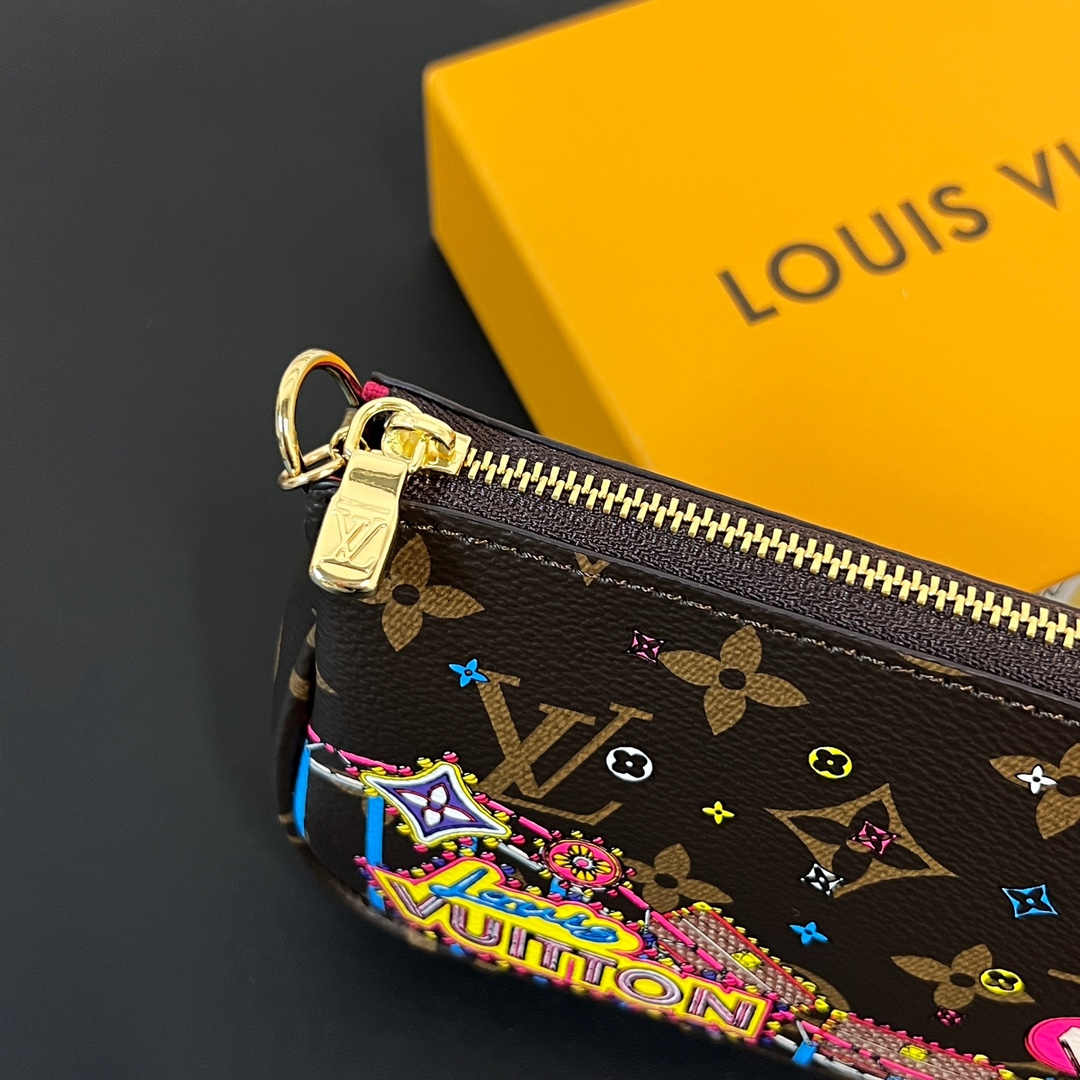 Louis Vuitton Multi Pochette Accessories Mini Bag Purse
