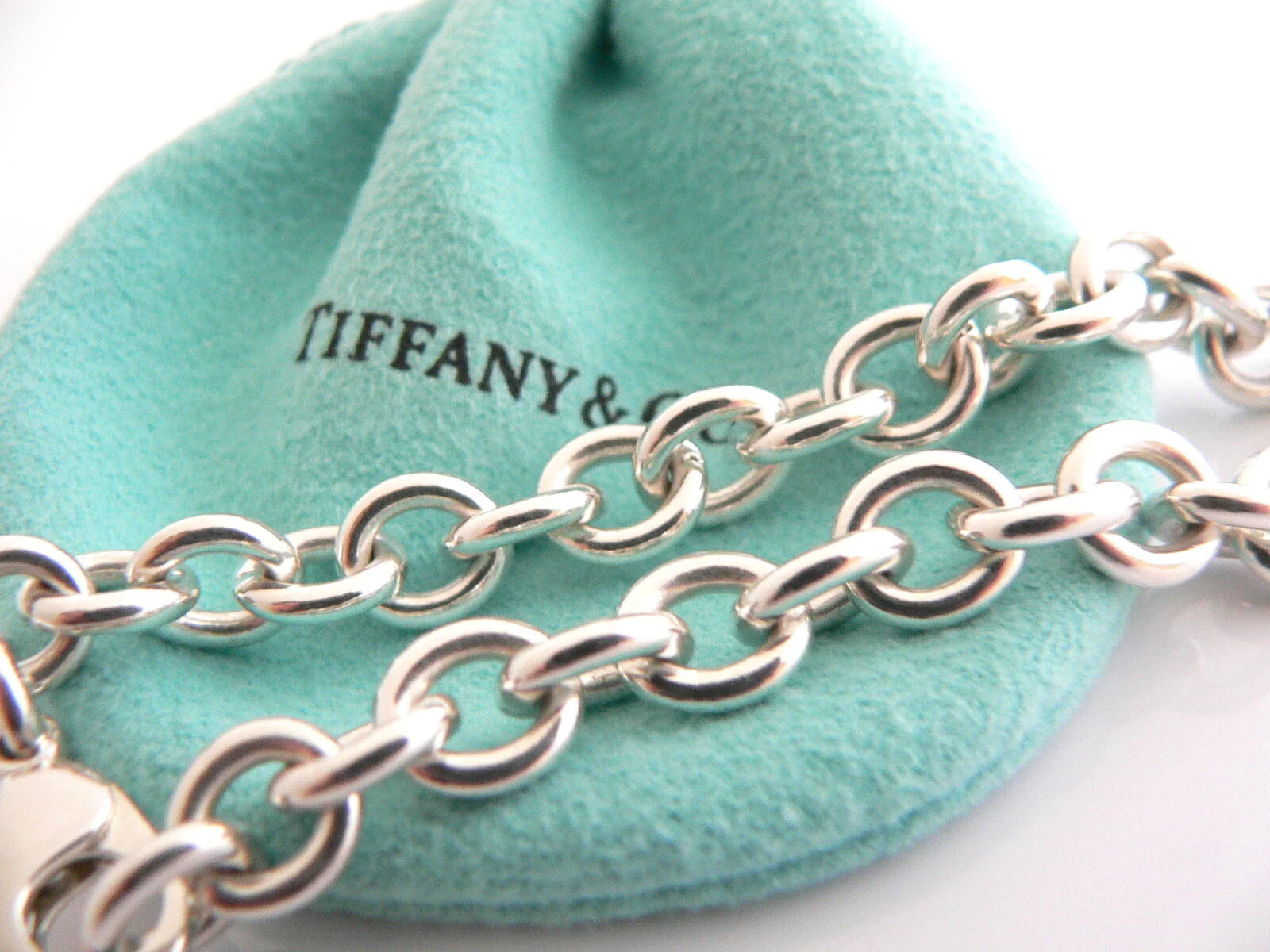 Tiffany & Co Silver Padlock Key Locks Bracelet Bangle Charm Pendant Gift Pouch