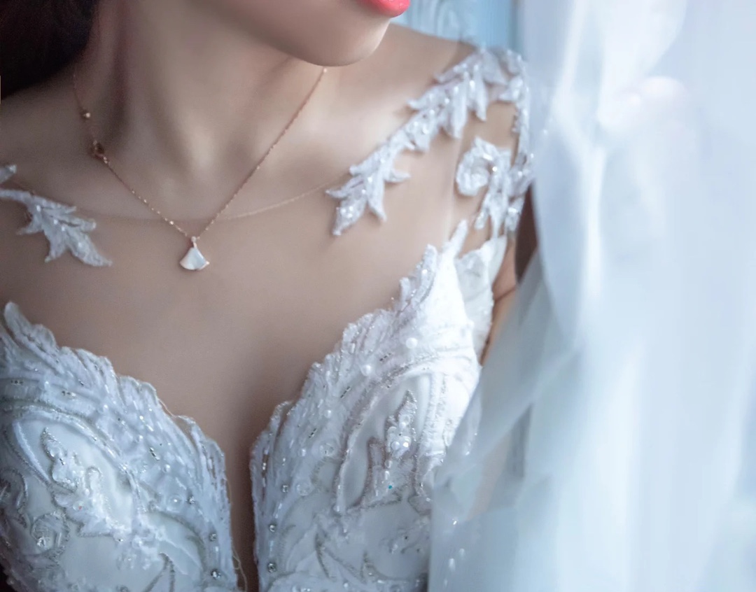 BVLGARI DIVAS' DREAM NECKLACE, Rose Gold