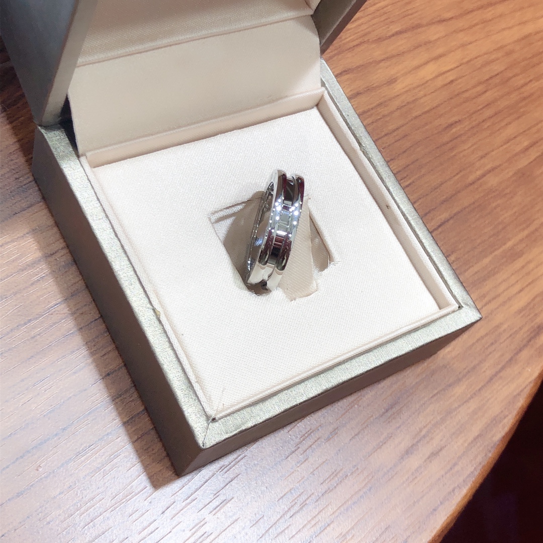 Bvlgari B.ZERO1 RING