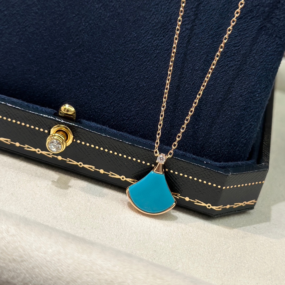 BVLGARI DIVAS' DREAM NECKLACE, Blue Turquoise